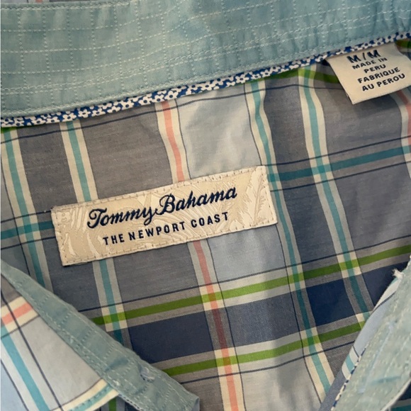 Tommy Bahama Men’s Plaid Newport Coast Button Down Shirt. - Picture 5 of 9